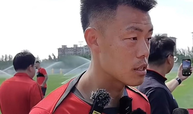 爱体育app-英超各大俱乐部球员常用的足球鞋品牌盘点
