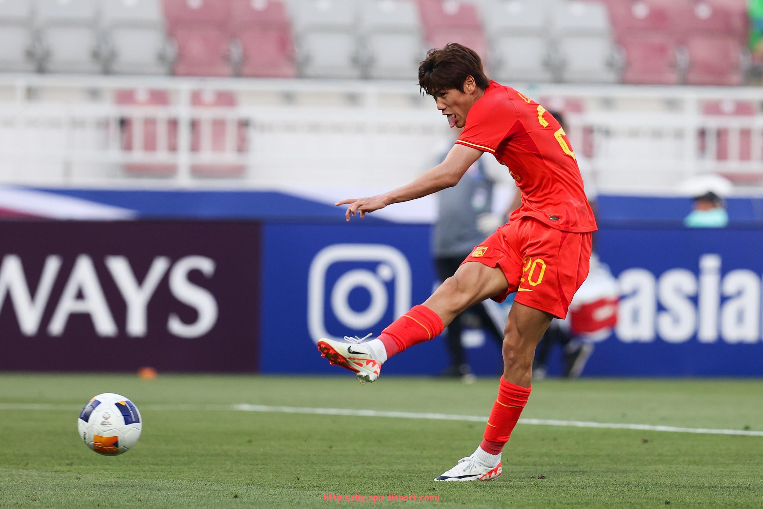 爱体育app-英超最惨球队回顾：降级、破产与重组历程