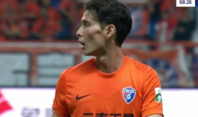 爱体育app-火箭队球员排行榜及历年表现分析