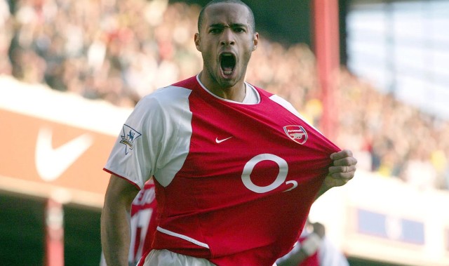 爱体育app-2025年世俱杯球衣图案创意设计与视觉效果分析