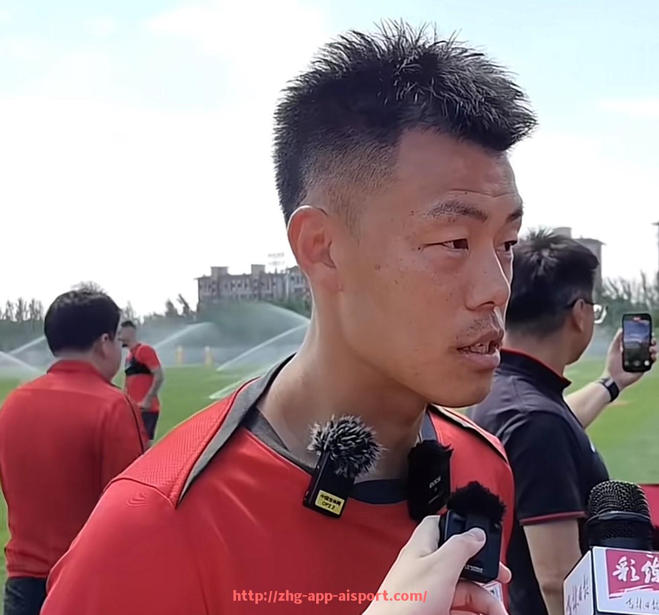 爱体育app-打入英超赛场的中国球员详细记录与数据